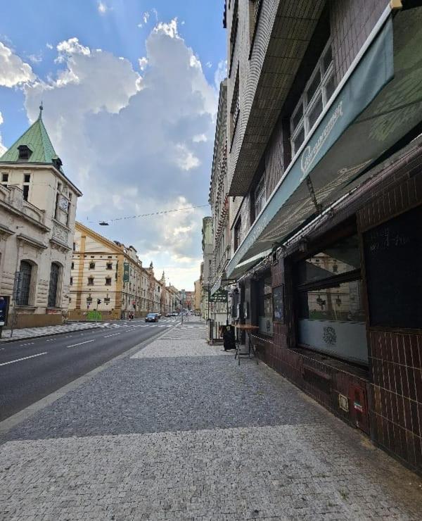Cozy Homestay At Andel Prague Praga Exterior foto